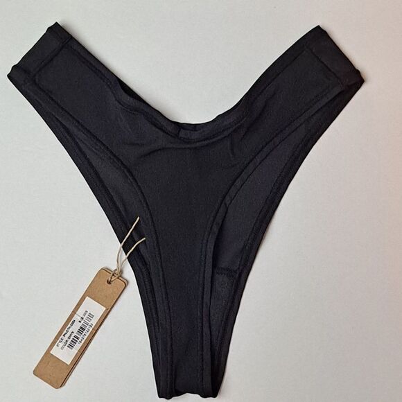 Skims bikini thong NWT - Picture 5 of 6